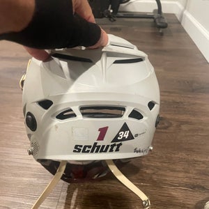 Schutt Rival Helmet (Used)