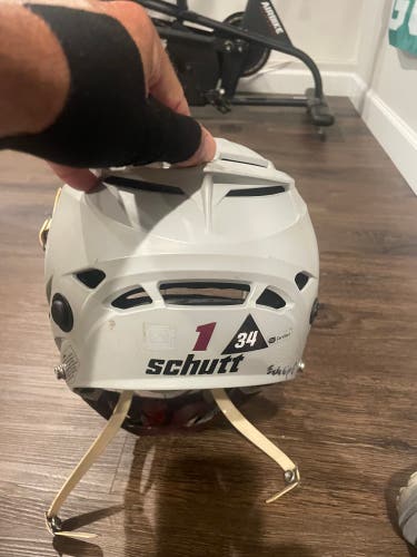 Schutt Rival Helmet (Used)