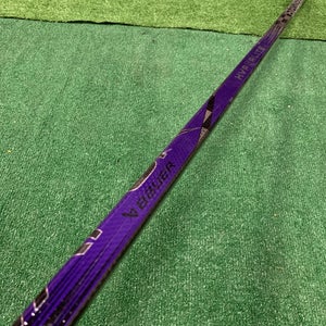 Senior Bauer Vapor Hyperlite 2 Hockey Stick Left Hand (Used)