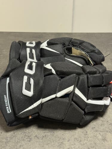 CCM JetSpeed FT6 Gloves 14" (New)