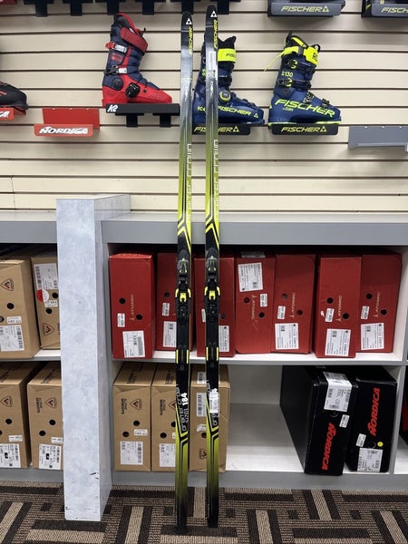 FISCHER ORBITER Crown Nordic Cruising XC Skis Cross Country 184 cm Wide Body2020