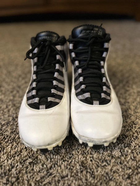Men's  Size M 10.0 (W 11.0) Air Jordan (Used)