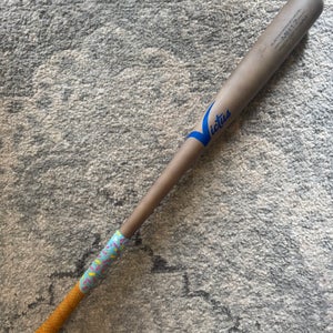 Like New!! Victus MH17 Maple Bat (-3) 29 oz 32"