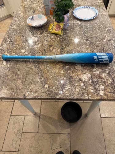 2024 Easton Hype Fire Artic Flame (-8) 23 oz 31" (Almost New)
