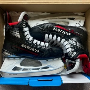 Bauer Vapor X4 Hockey Skates Size 5 Fit 3 (Used)