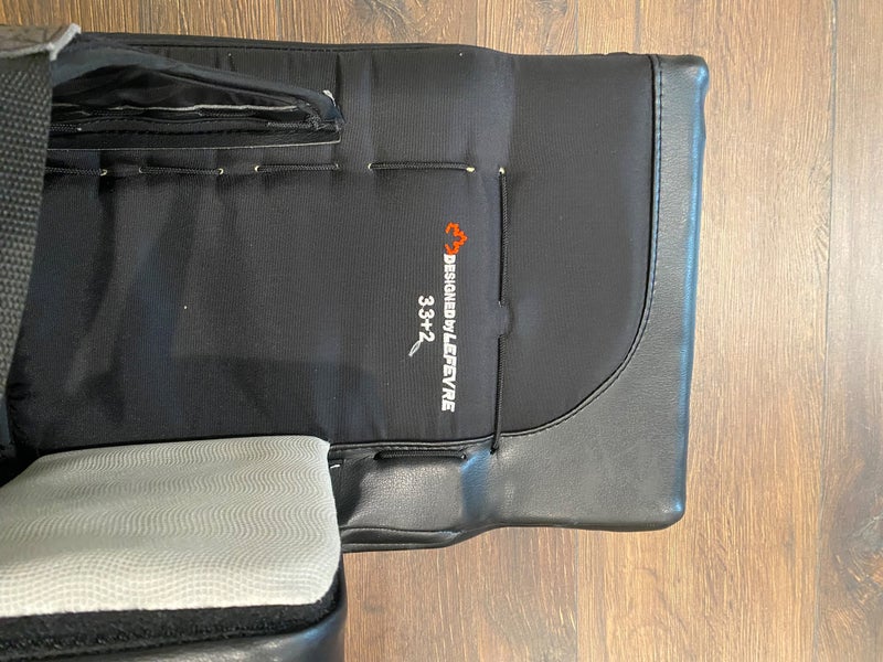 TRUE Catalyst 7X3 Leg Pads- Sr 33 + 2