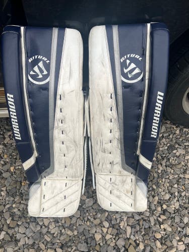 35"  Warrior Ritual G2 Goalie Leg Pads (Used)