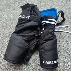 Senior Medium Bauer HP Pro Hockey Pants (Used)