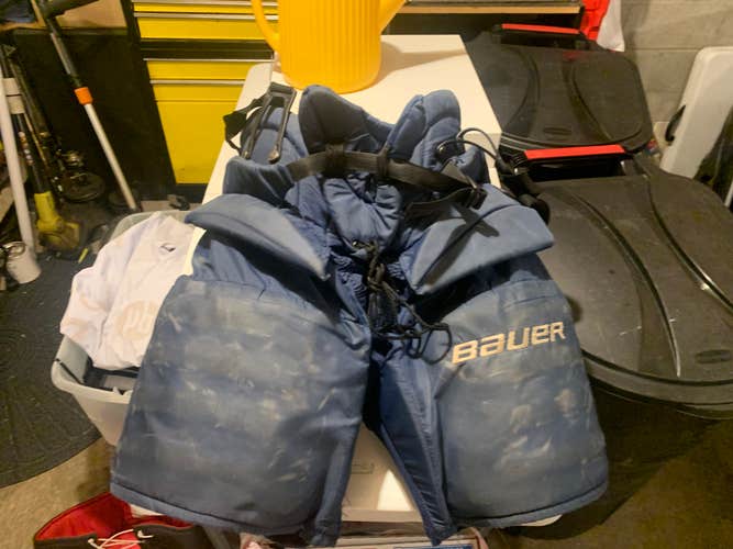 Senior Large Bauer Elite Hockey Goalie Pants (Used) WILL NEGOTIATE