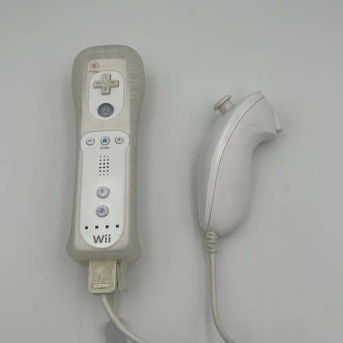 Nintendo Wii Remote Controller and Nunchuck White RVL-003 OEM