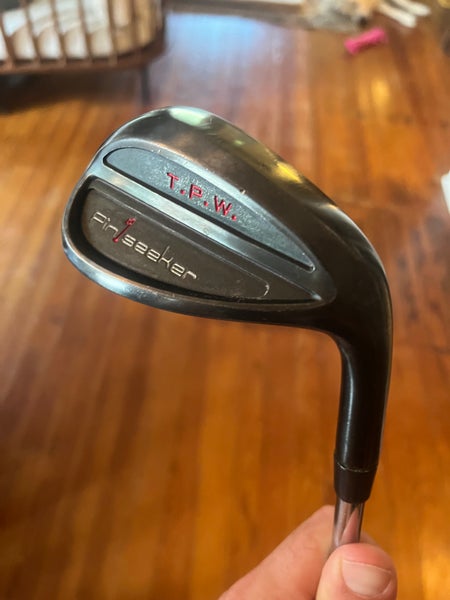 Pinseeker 48° Pitching Wedge – Very Good Condition