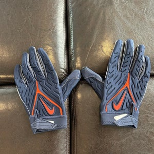 Syracuse game used football gloves