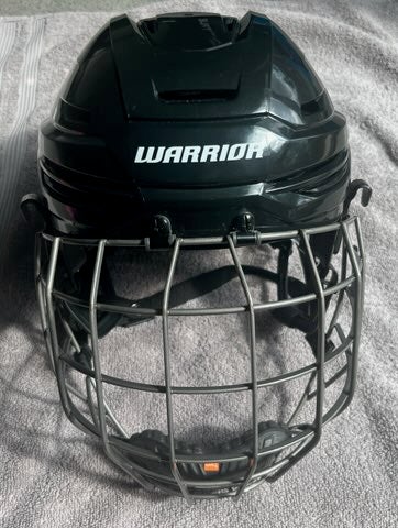 Medium Warrior Alpha One Pro Helmet and CCM FM780 Cage Combo (Used)