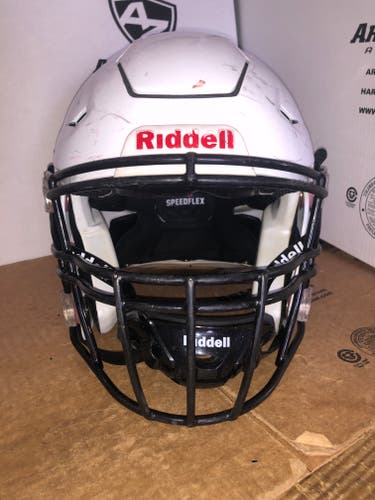 USED RIDDELL FLEX ADULT HELMET - LARGE - METALLIC WHITE