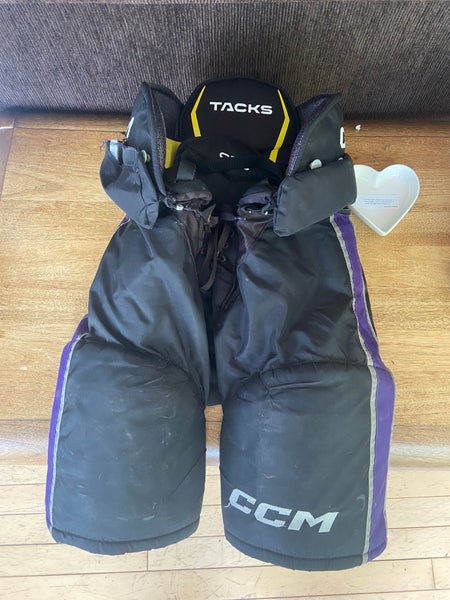 Medium Senior CCM Tacks Hockey Pants Pro Stock (Used)