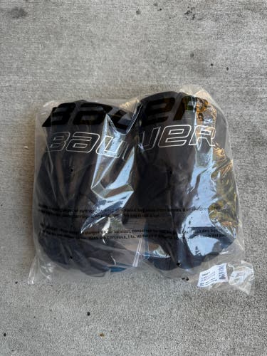 Bauer Vapor Flylite glove 14” (New)