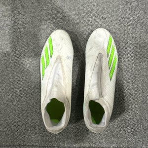 White Men's Size M 9.5 (W 10.5) Adidas Molded Cleats Cleats (Used)