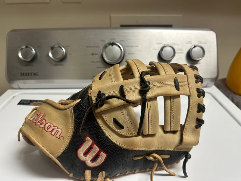 Wilson A2000 2820 First Base Mitt