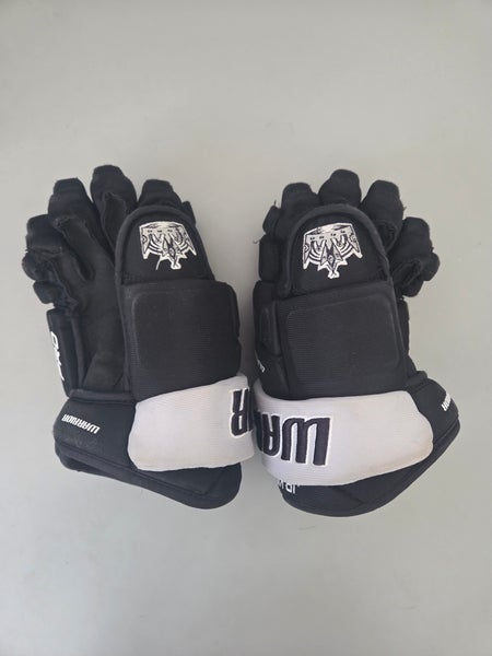 Warrior Alpha Pro Jr Kings Gloves 10" Pro Stock (Used)