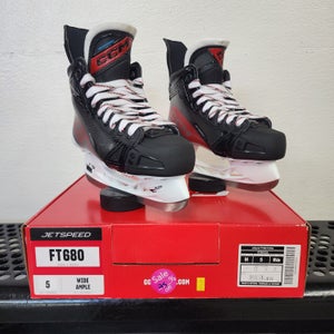 CCM Jetspeed FT680 Hockey Skates - Size 5 Wide (New)