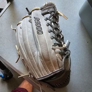 2023 Wilson A1000 Softball Glove 12.5"
