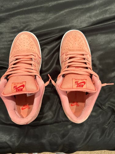 Pink Men's Size M 8.5 (W 9.5) Nike (New)