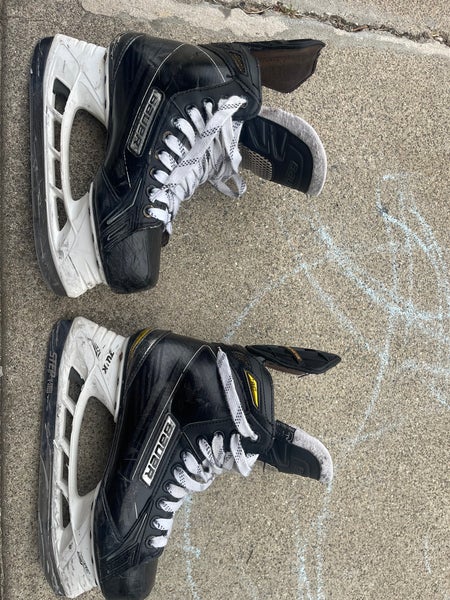 Senior Used Bauer Supreme 180 Hockey Skates Regular Width Size 6.5