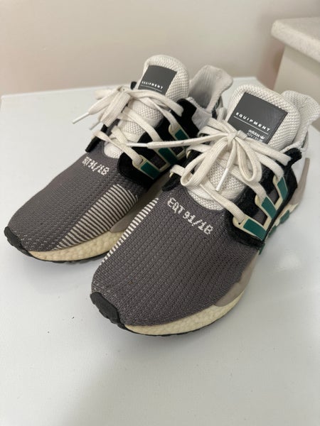 Men’s used adidas sneakers eat