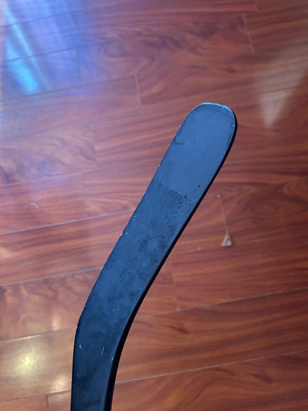 Intermediate Warrior Right Handed Hockey Stick W88  (Used)