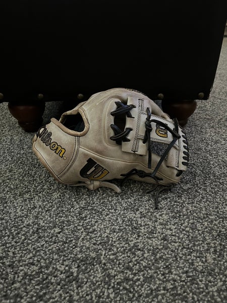 Wilson RH Infield A2000 1786 Baseball Glove 11.5" (Used)
