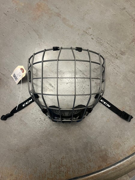 Medium  CCM Fm500 Full Cage (New)
