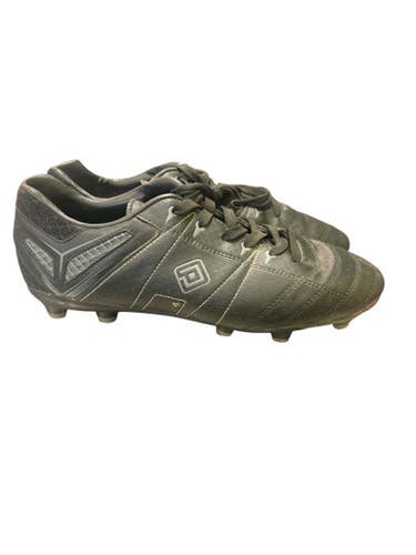 Used Umbro 160471-M BLK/GRY Soccer Cleats Black Senior 8.5 11862-S000089727