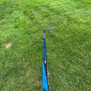 CCM Jetspeed FT7 Pro RH 70 Flex P29  (New)