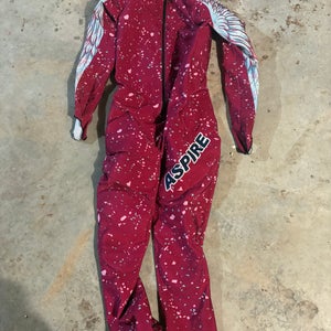 Unisex Medium Ski Suit (Used)
