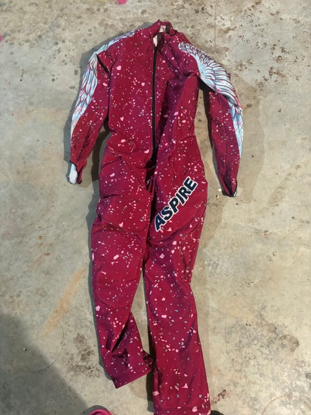 Unisex Medium Ski Suit (Used)