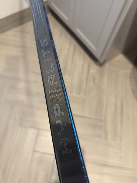 Senior Bauer Hyperlite 2 LH P28 Pro Stock 87 flex (New)