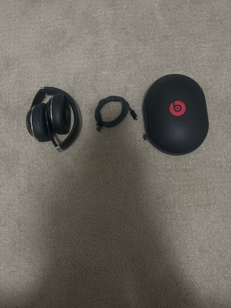 Beats Studio Wireless Headphones