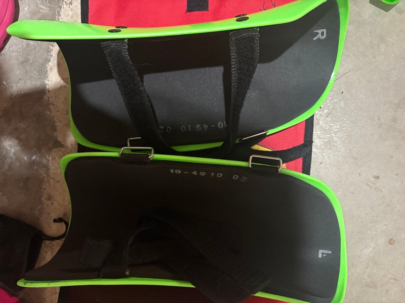 Shin Guards Medium Komperdell Shin Guard