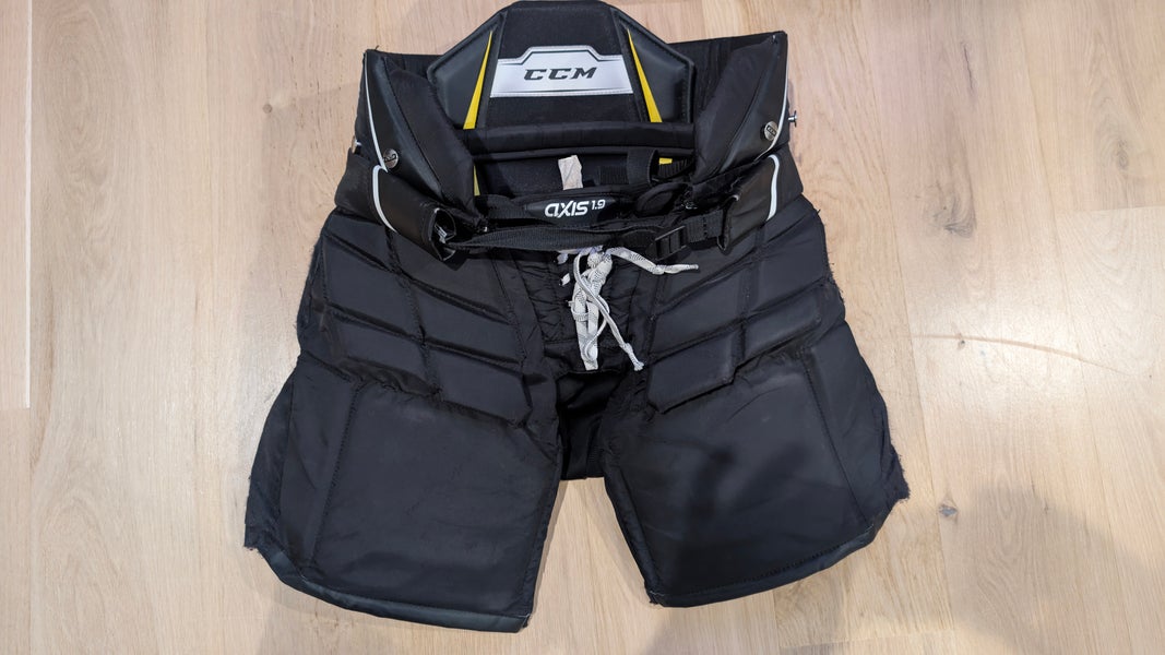 Intermediate Small CCM Axis 1.9 Hockey Goalie Pants (Used)