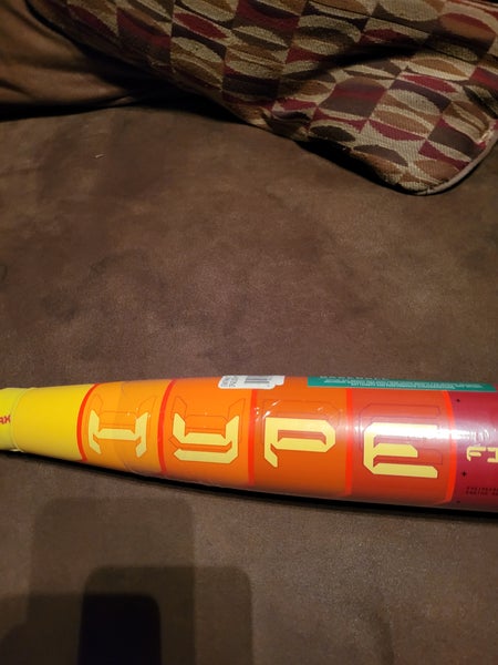 Brand new 2025 Easton Hype Fire Composite USABat Certified Bat