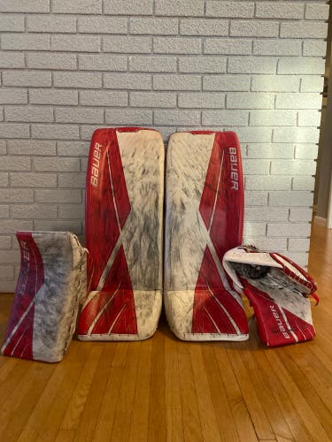 34" Bauer Ultrasonic Goalie Leg Pads (Used)
