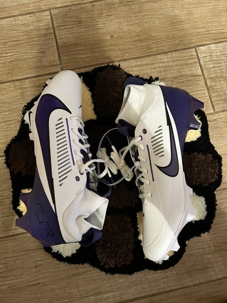 **New Nike Football Cleats**