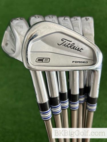Titleist 718 CB Forged Iron Set 4-P / Recoil F3 95 Regular Graphite