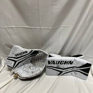 Demo Vaughn V10 Pro Carbon Glove Set