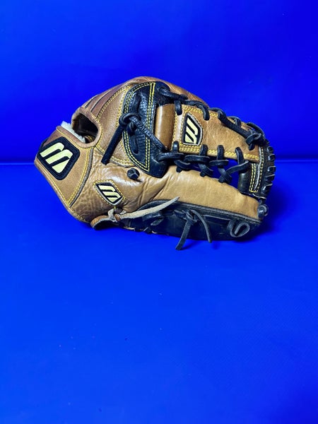 Mizuno Classic  MCL5003 Infoelders Glove 11.5" (Used)