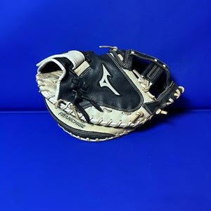 Mizuno RH Catcher's Glove 34" (Used)