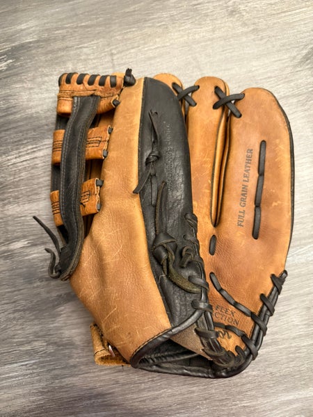 Macgregor RH Baseball Glove 13.5" (Used)