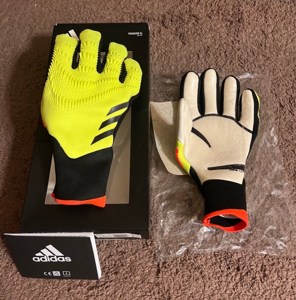 Adidas Predator GL PRO FSP Goalkeeper Gloves Yellow/Black/Solred Size 9 IQ4019
