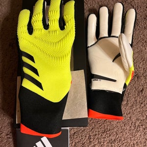 Adidas Predator GL Pro PC Goalkeeper Gloves Yellow/Black/Solred Size 11.5 IQ4024