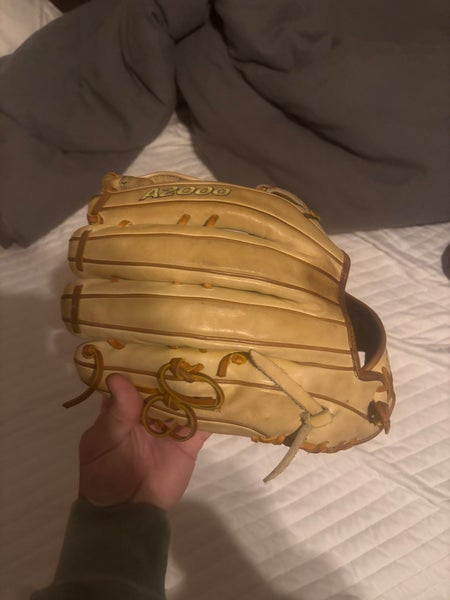 2021 Wilson RH Outfield A2000 Baseball Glove 12.75" (Used)